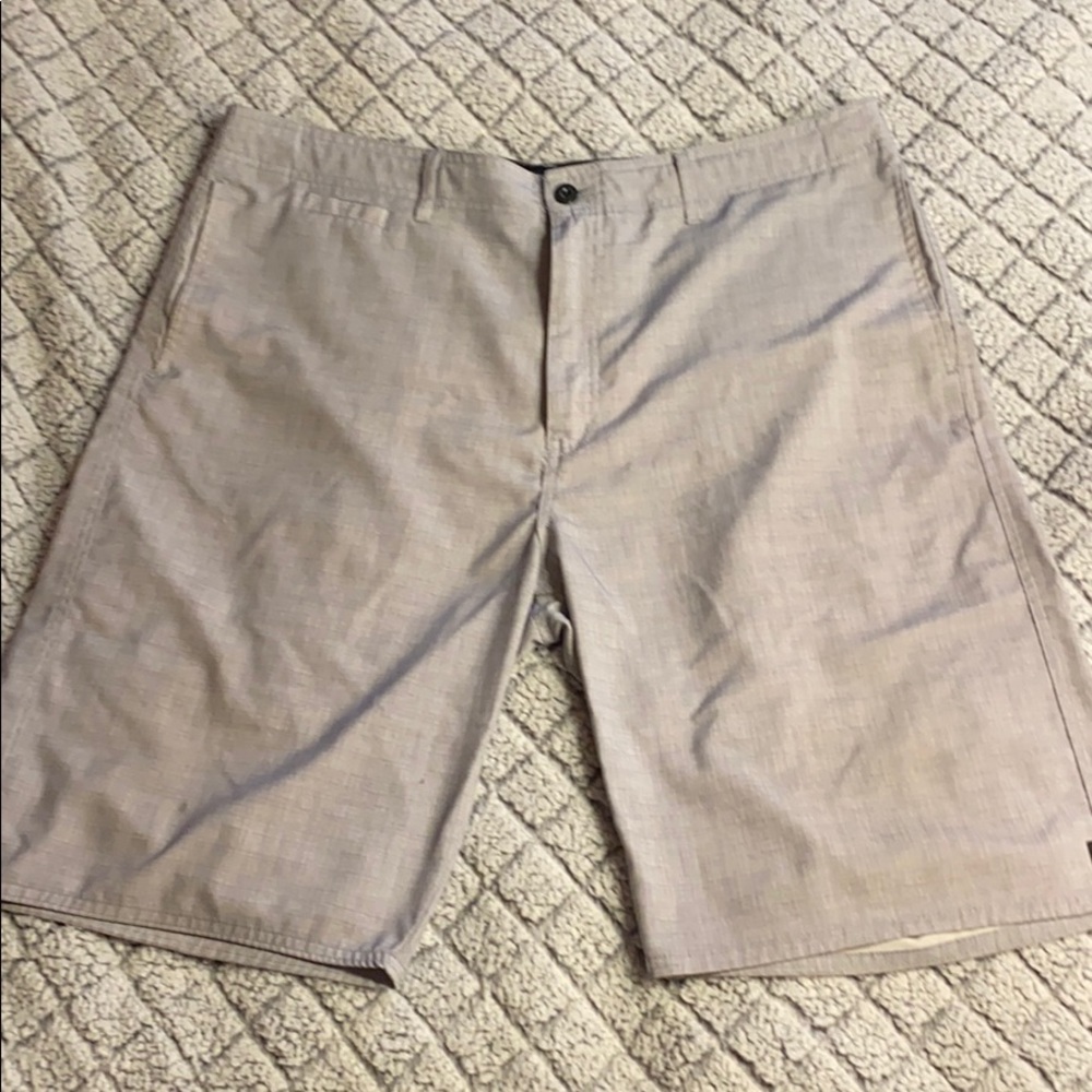 Men’s univibe hybrid shorts size 38